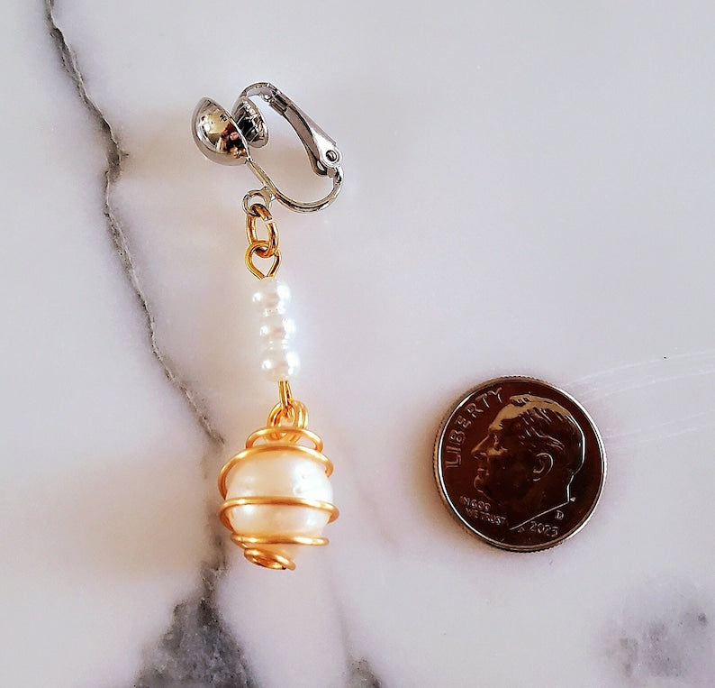Gold Pearl Lingerie Clip On Pussy Jewelry, Erotic Non-Peircing Labial Clip