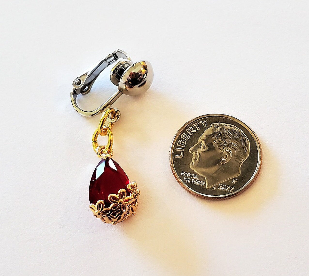 Red Crystal Clit/Labia Clip On Pussy Jewelry