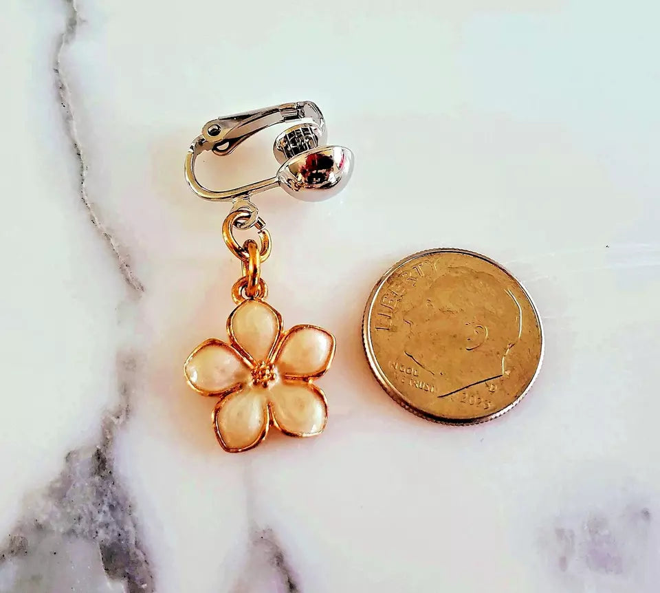 Non Piercing Clit Clip Labia Jewelry Clip Intimate Flower Lingerie Jewelry