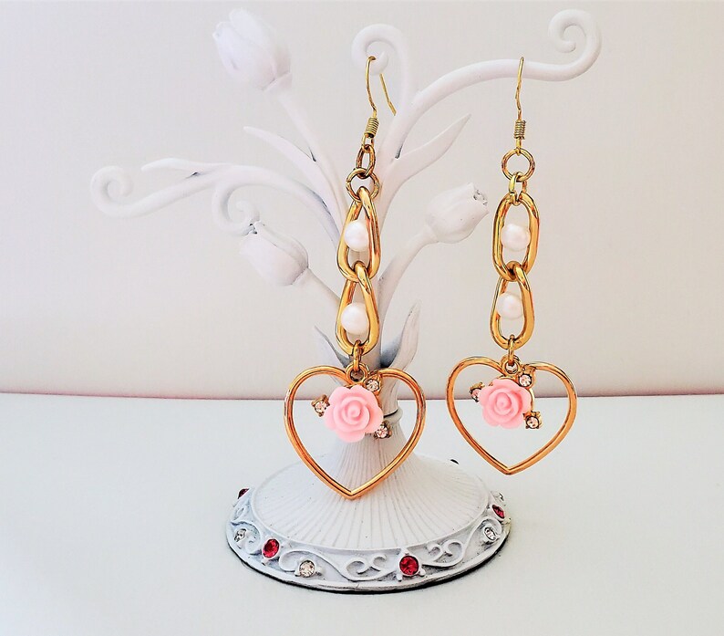 Pearl Rose Chain Dangle Earrings