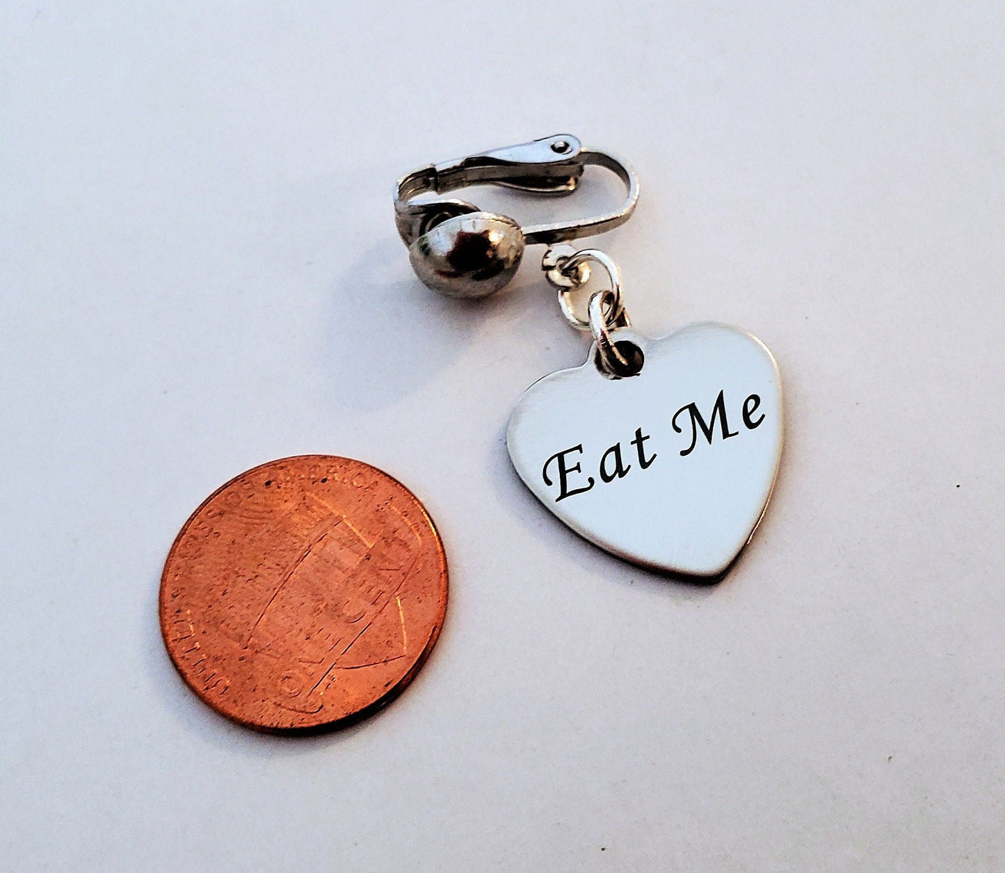 Eat Me Clit Clip On Pussy Jewelry, Erotic Labial Clip